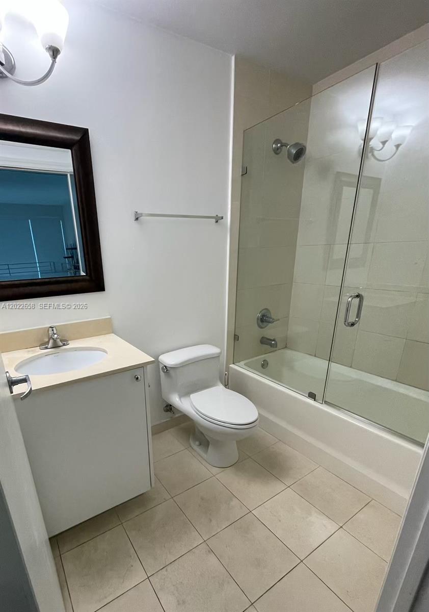 60 SW 13th St #2210, Miami FL 33130