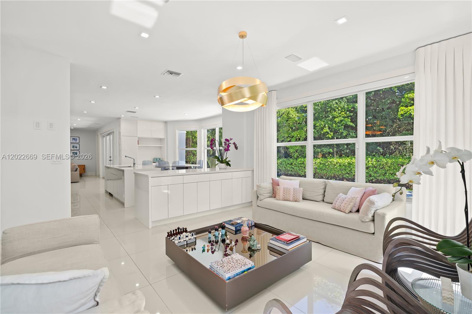 5700 SW 86th St, South Miami FL 33143