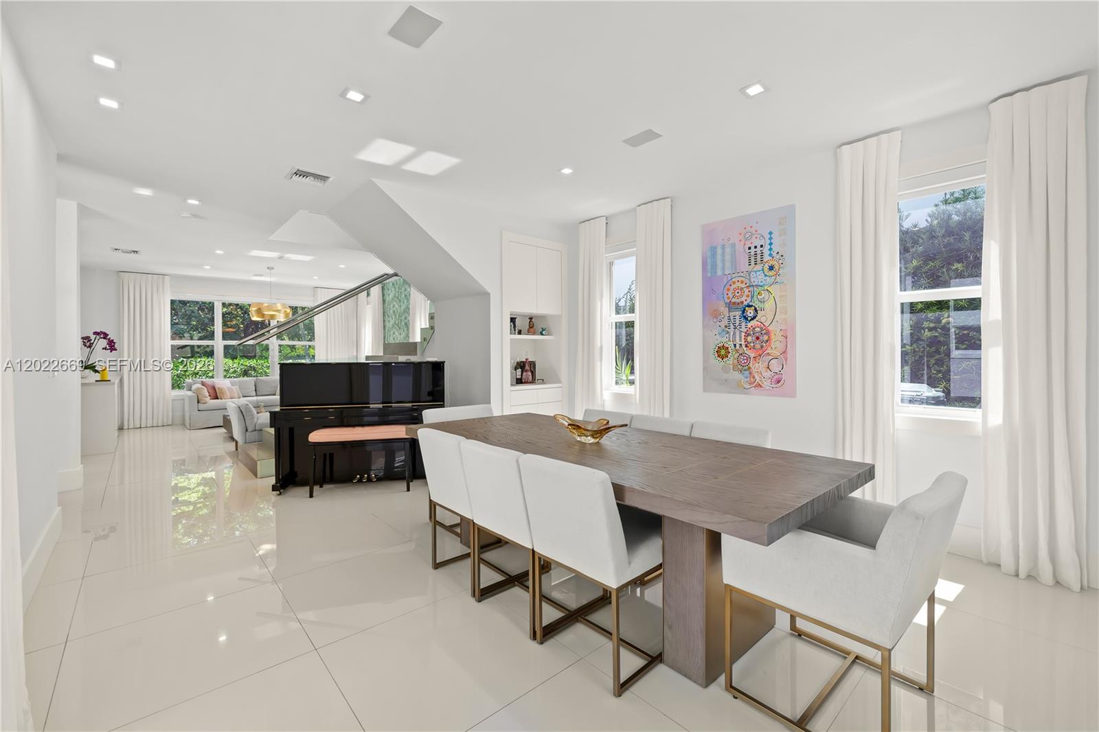 5700 SW 86th St, South Miami FL 33143
