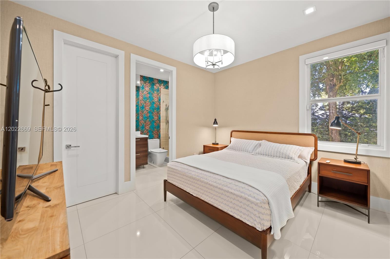 5700 SW 86th St, South Miami FL 33143
