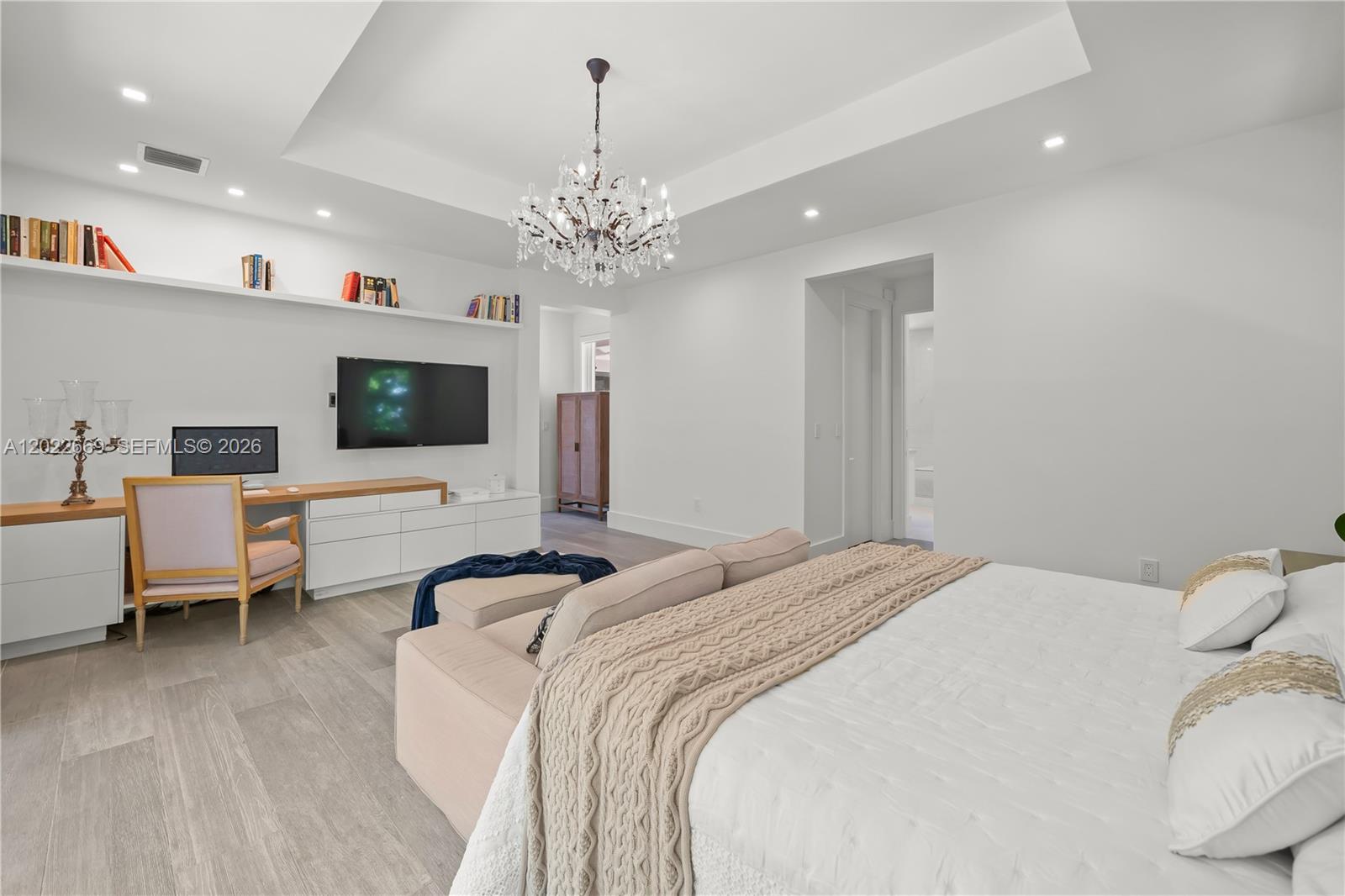 5700 SW 86th St, South Miami FL 33143