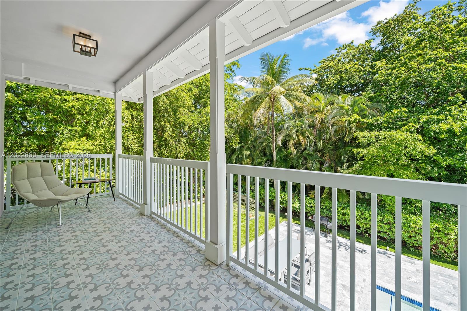 5700 SW 86th St, South Miami FL 33143