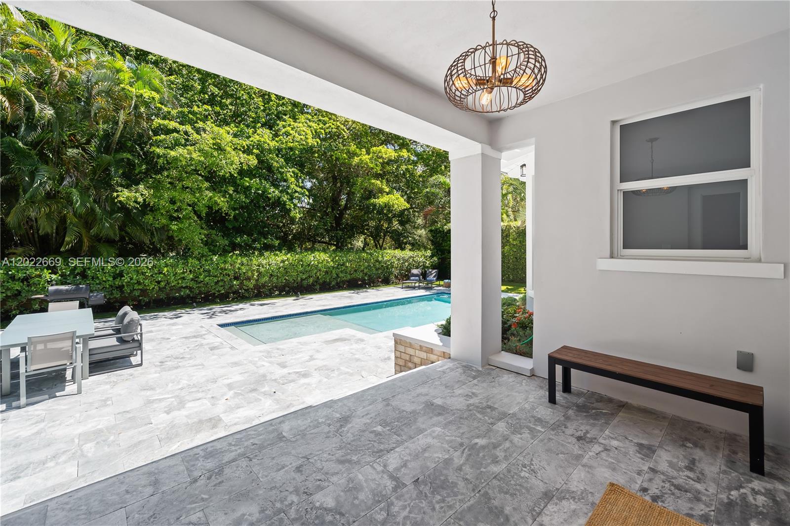 5700 SW 86th St, South Miami FL 33143