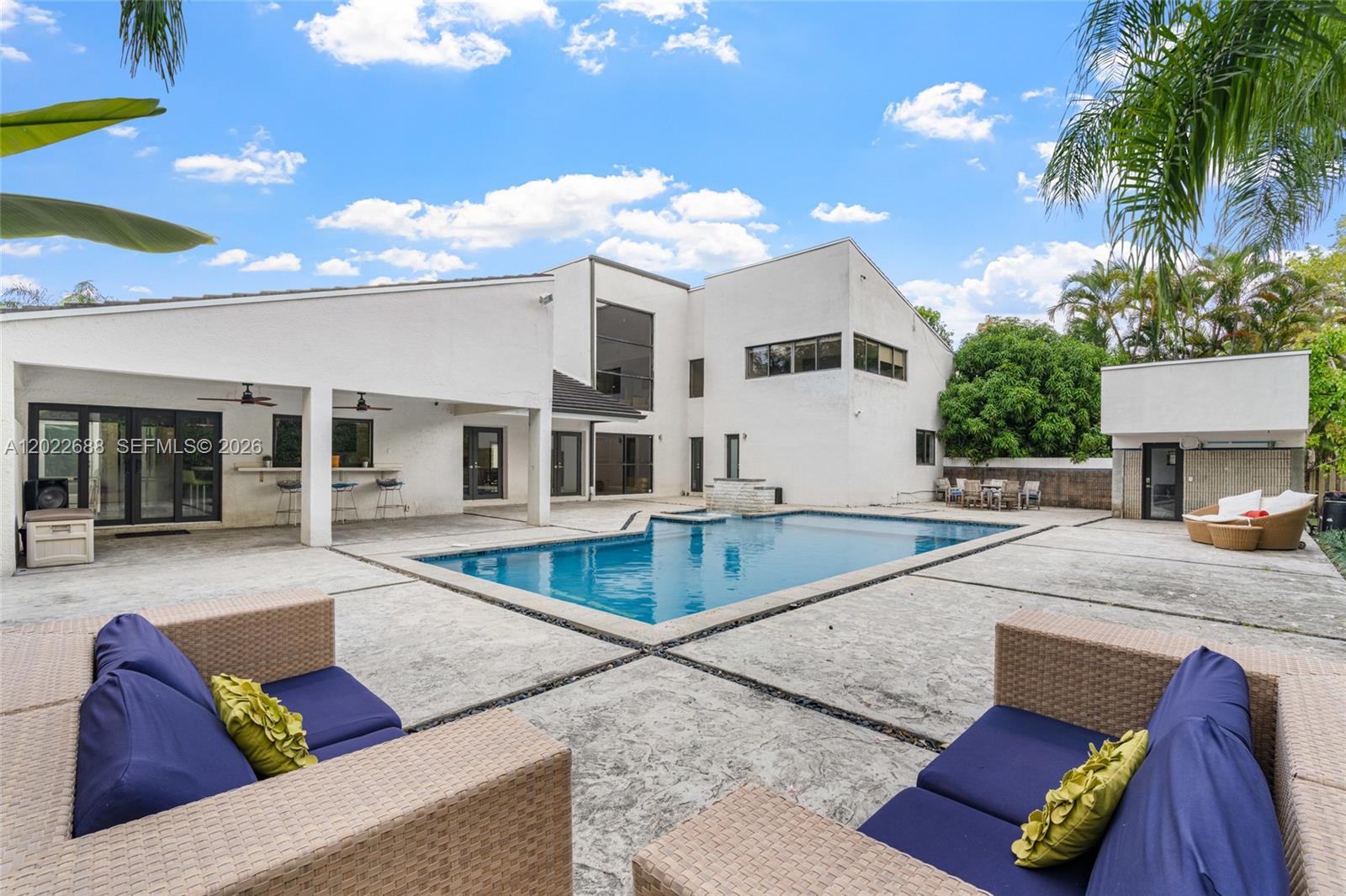 17125 SW 80th Ct, Palmetto Bay FL 33157