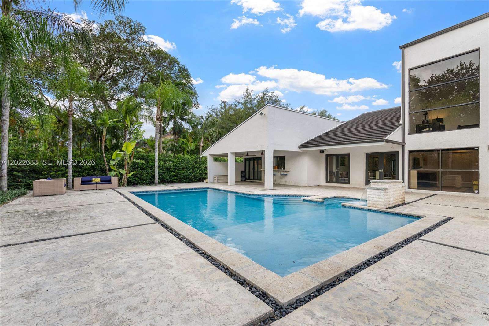 17125 SW 80th Ct, Palmetto Bay FL 33157