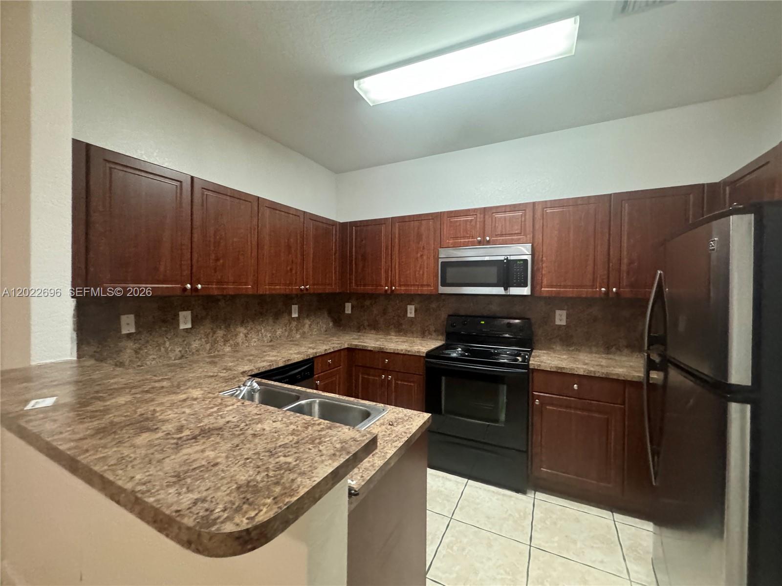 2991 NW 36th Way, Lauderdale Lakes FL 33311