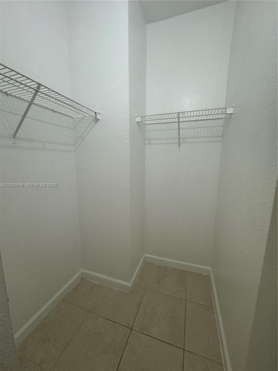 2991 NW 36th Way, Lauderdale Lakes FL 33311