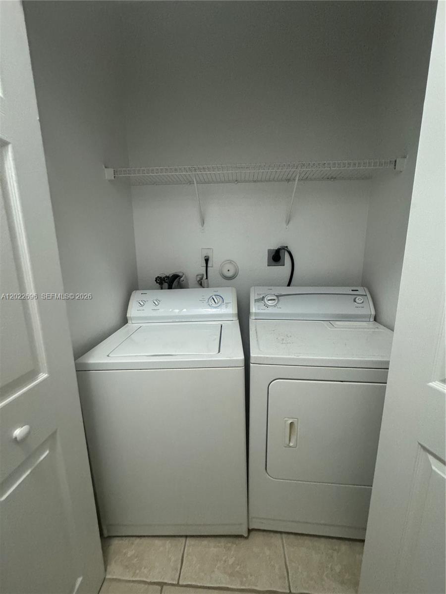 2991 NW 36th Way, Lauderdale Lakes FL 33311