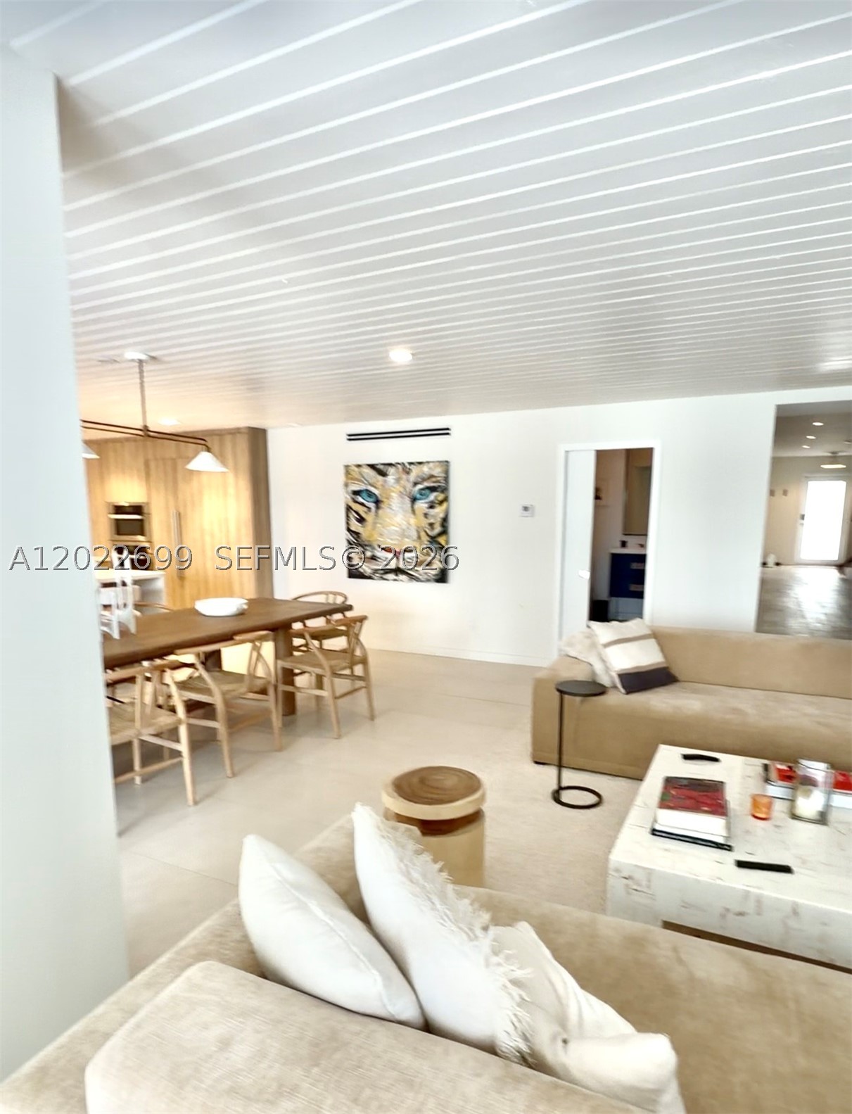 8300 Hawthorne Ave, Miami Beach FL 33141