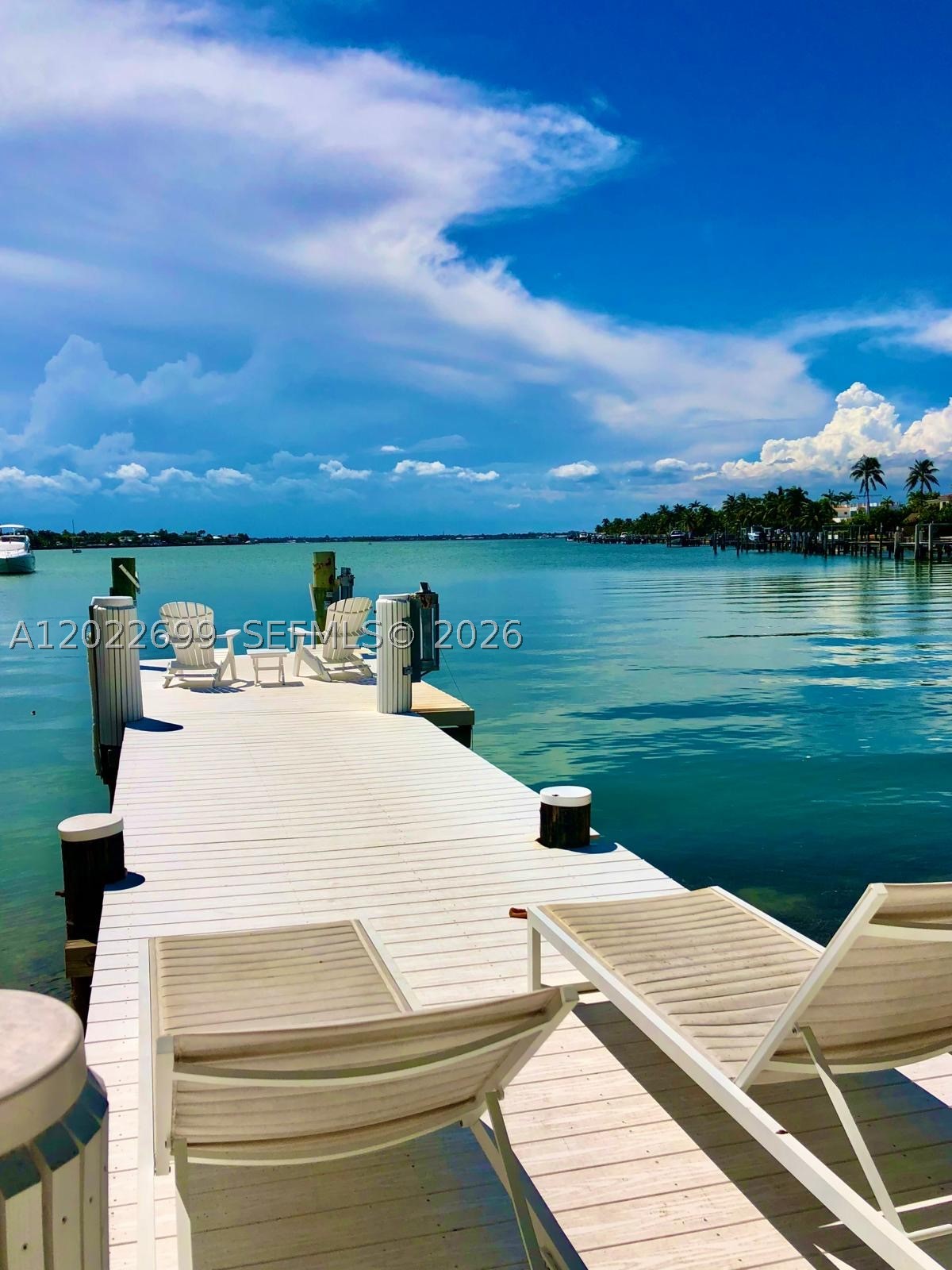8300 Hawthorne Ave, Miami Beach FL 33141
