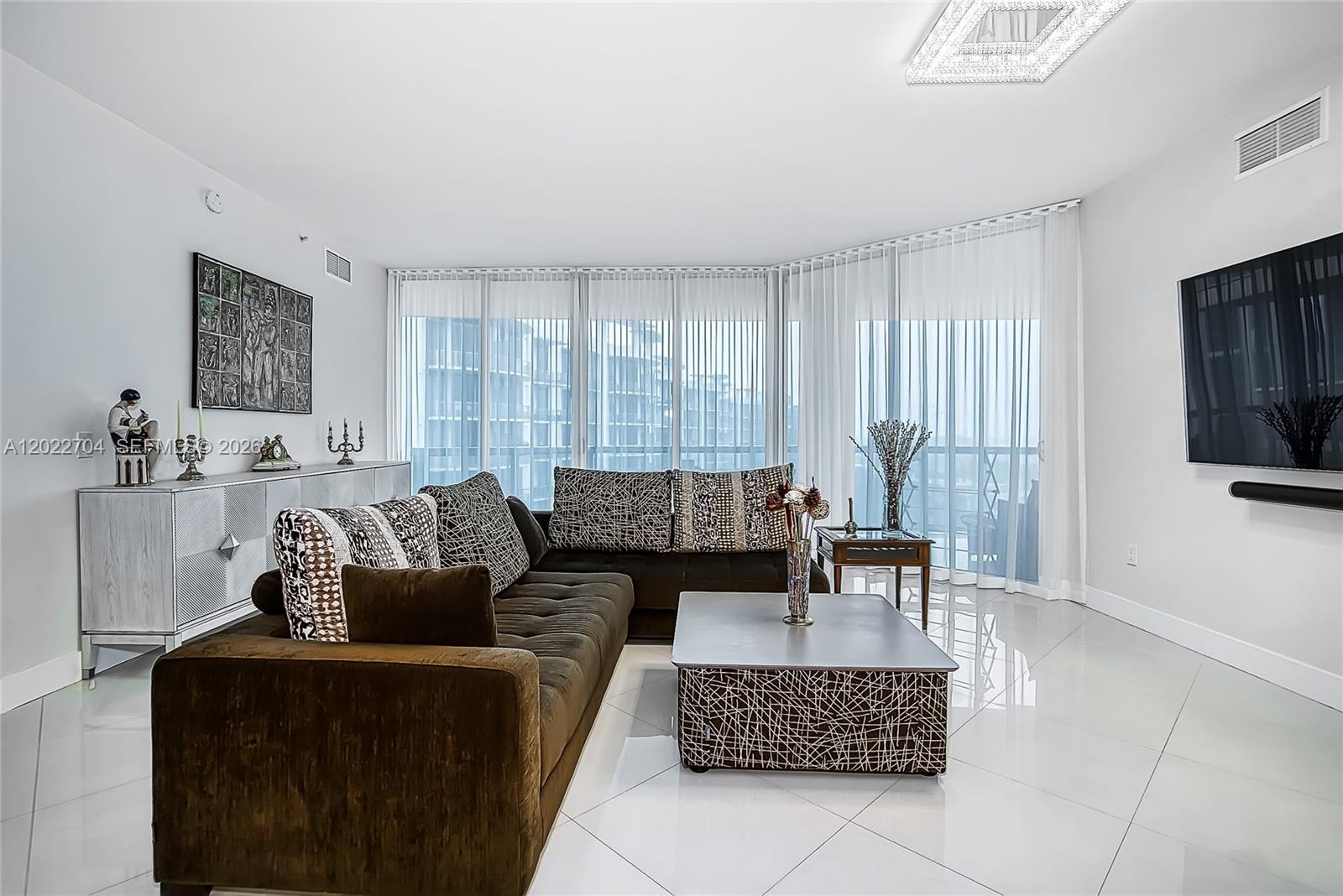 3131 NE 188th St #1-1104, Aventura FL 33180