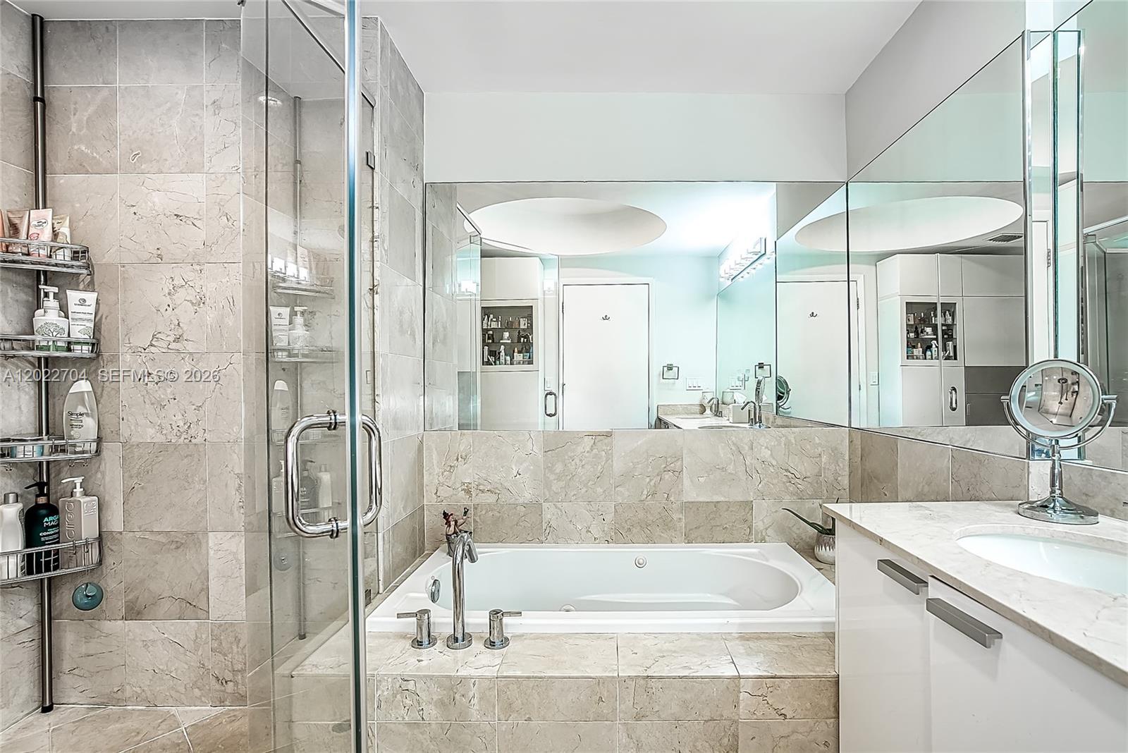 3131 NE 188th St #1-1104, Aventura FL 33180