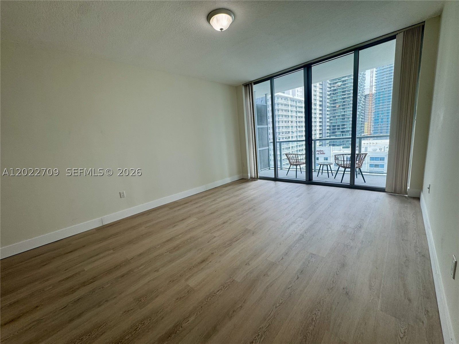 1111 SW 1st Ave #2118, Miami FL 33130