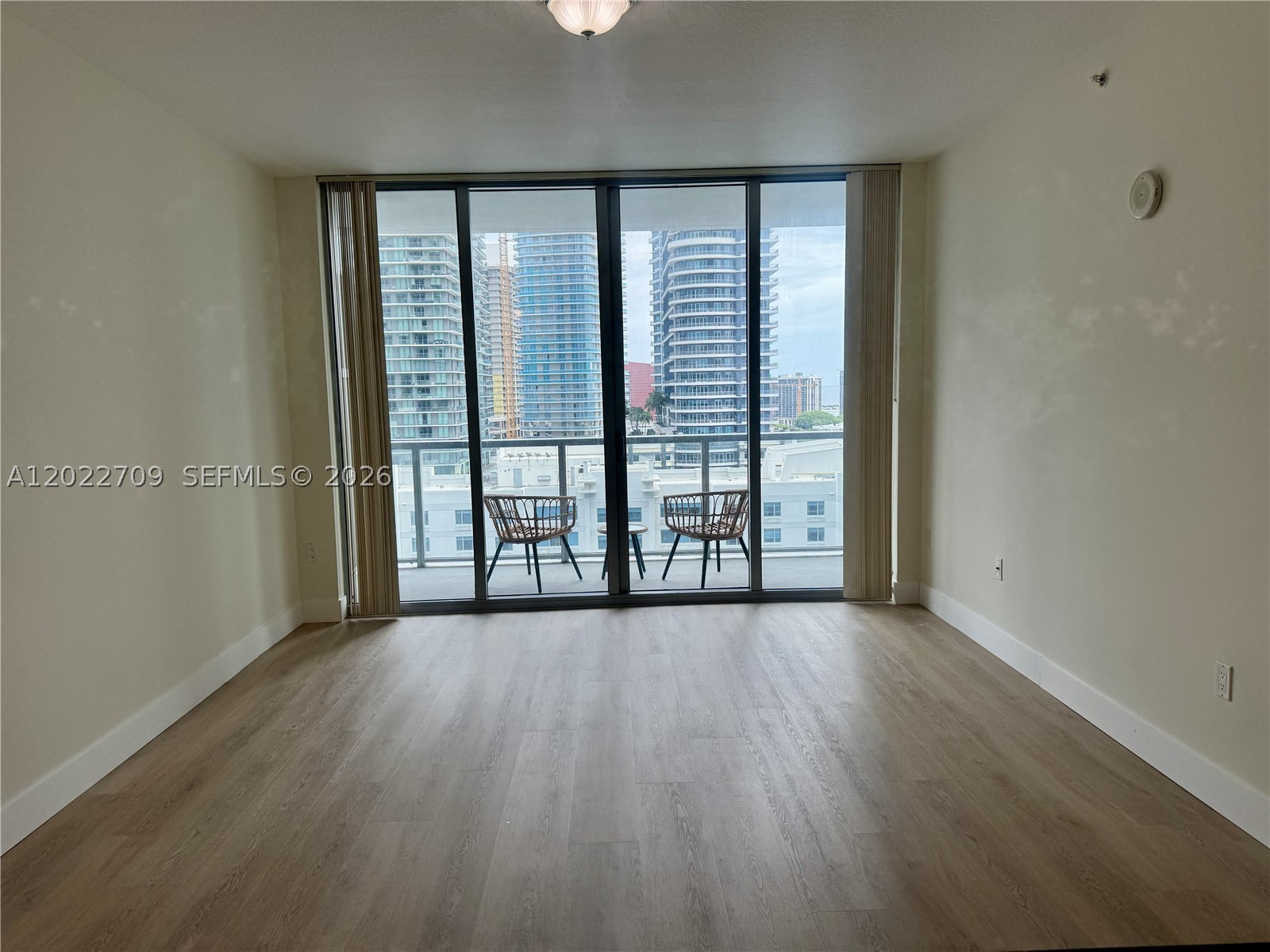 1111 SW 1st Ave #2118, Miami FL 33130