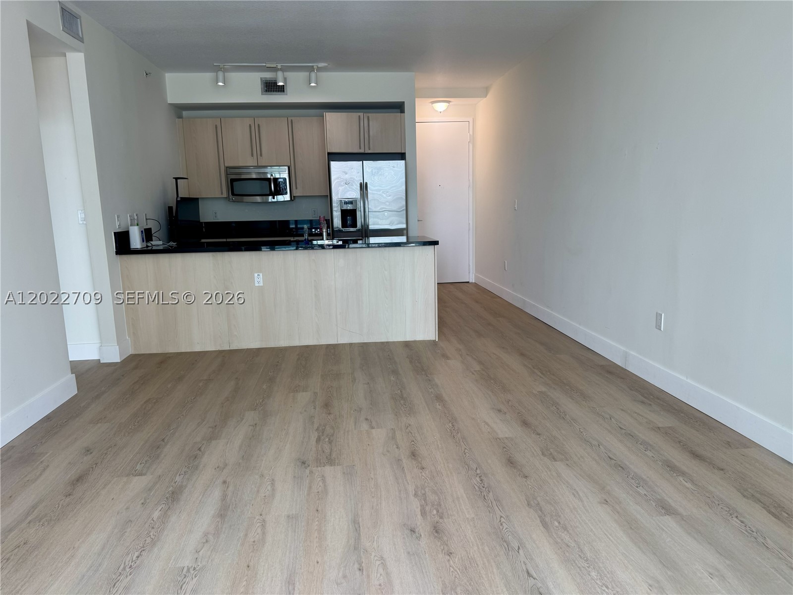 1111 SW 1st Ave #2118, Miami FL 33130