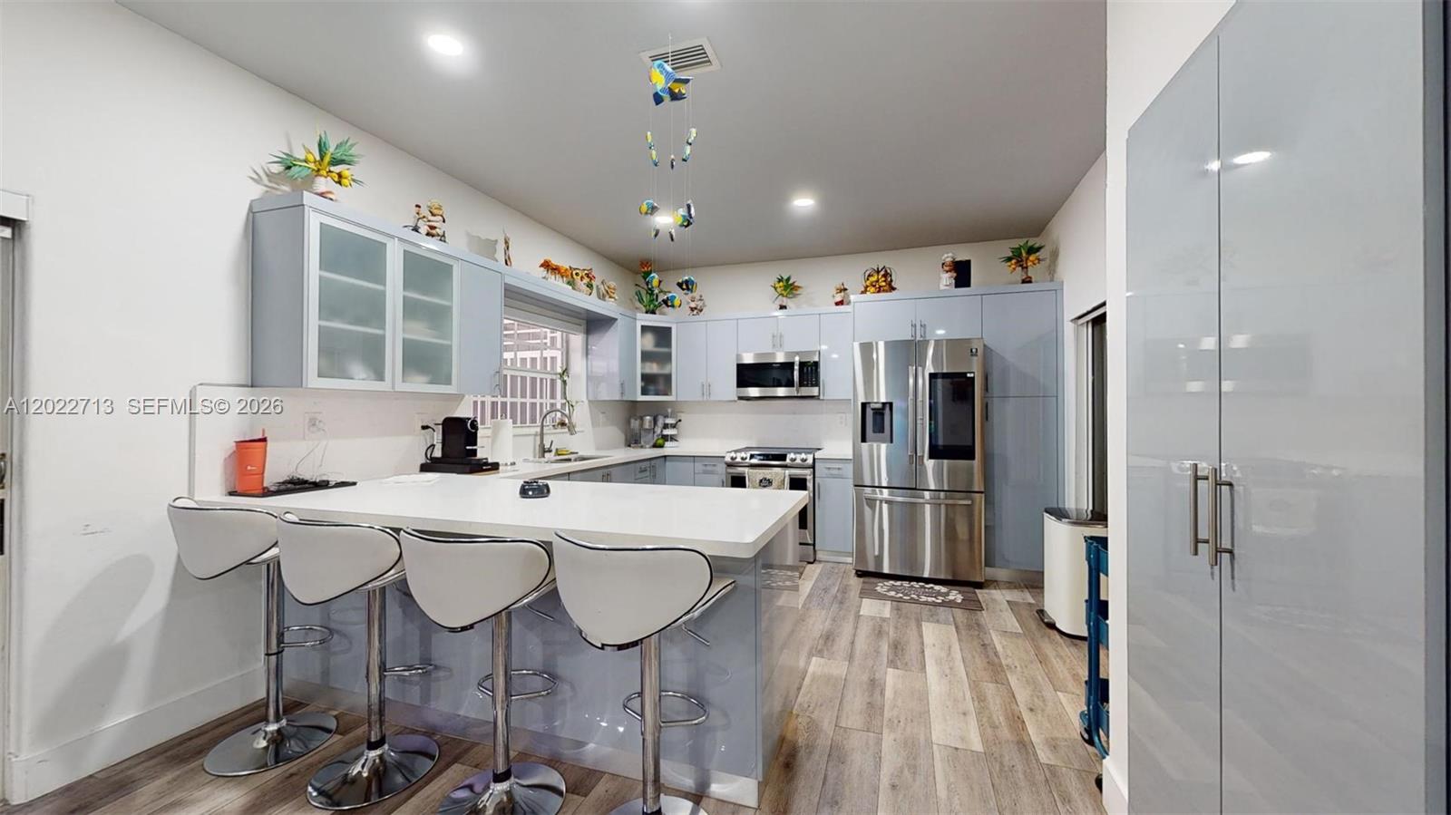 357 W 44th St, Hialeah FL 33012
