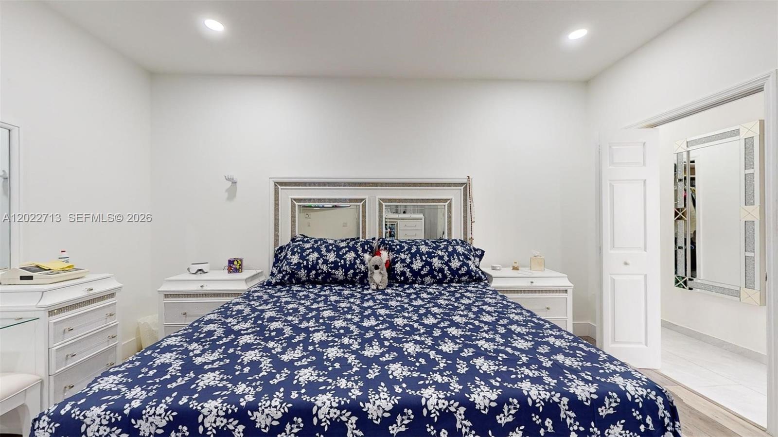 357 W 44th St, Hialeah FL 33012