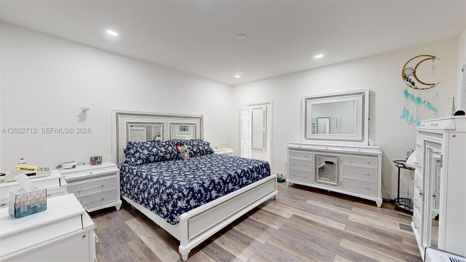 357 W 44th St, Hialeah FL 33012
