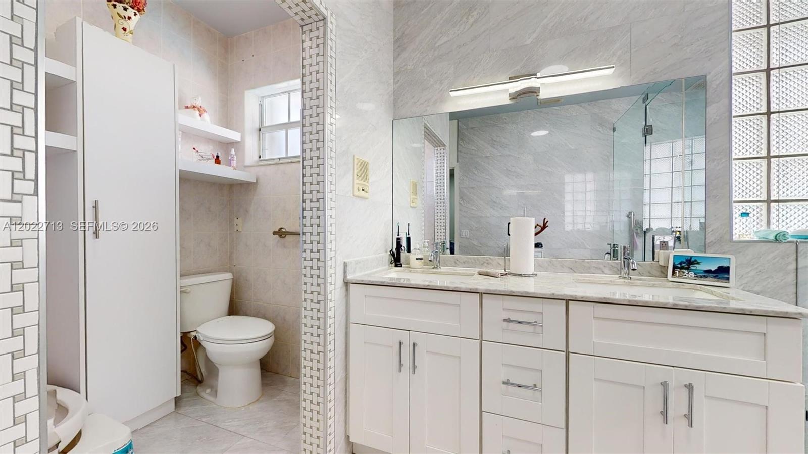 357 W 44th St, Hialeah FL 33012