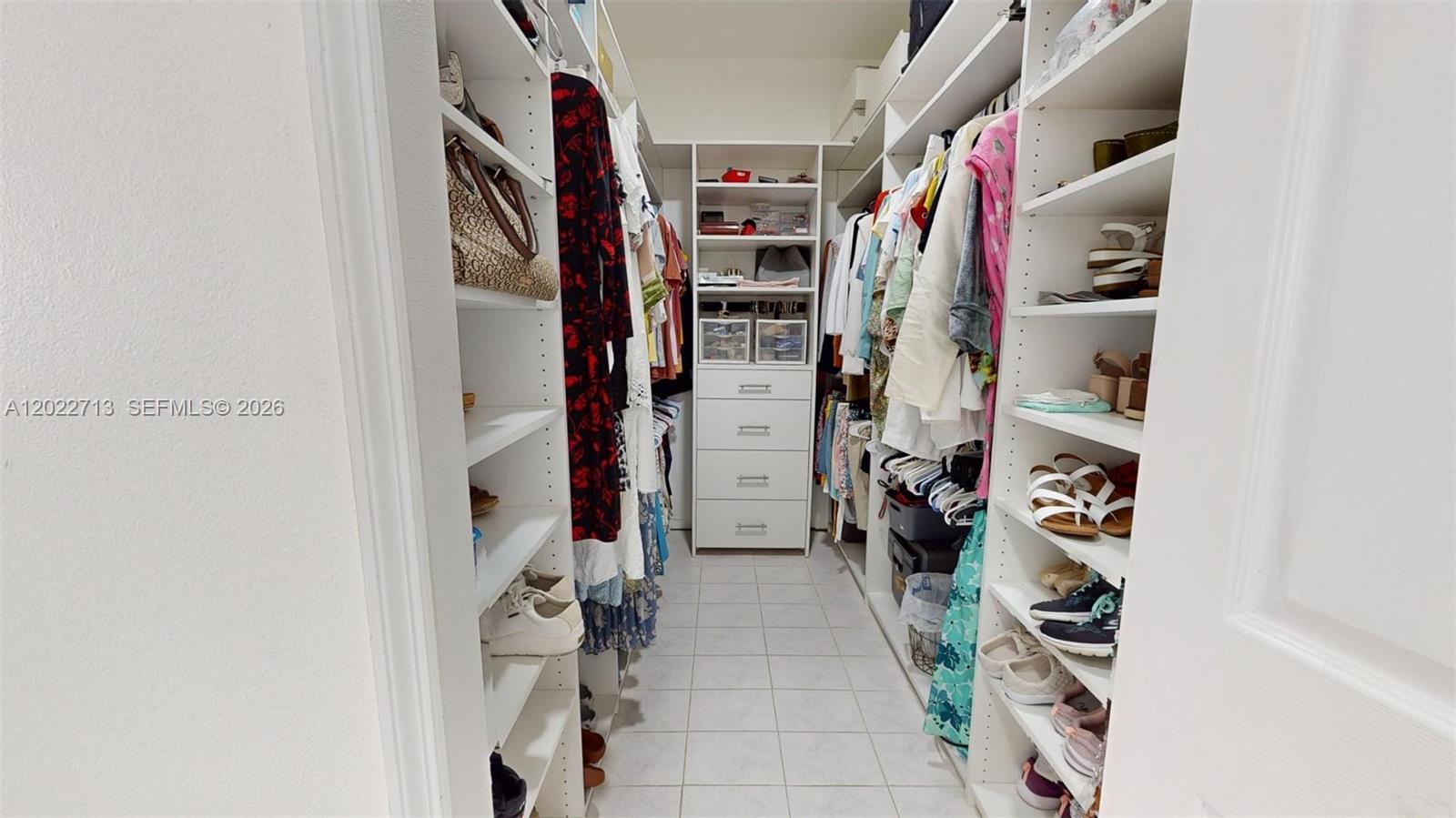357 W 44th St, Hialeah FL 33012