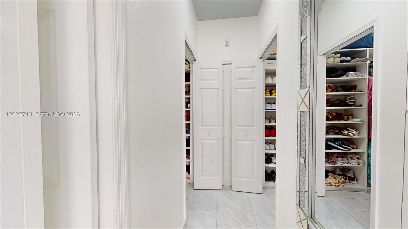 357 W 44th St, Hialeah FL 33012
