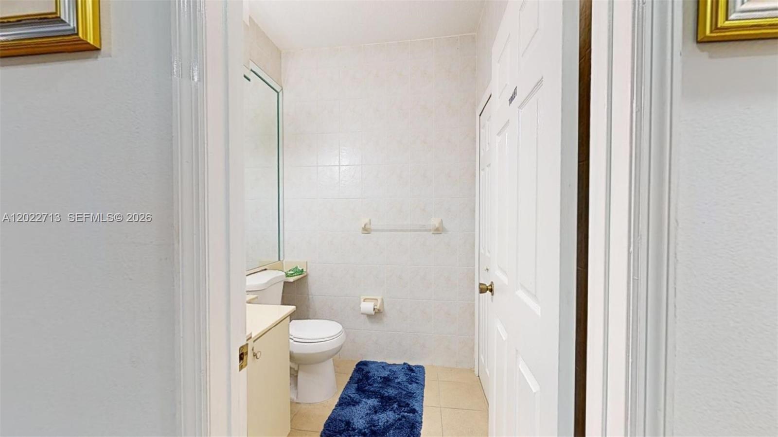 357 W 44th St, Hialeah FL 33012