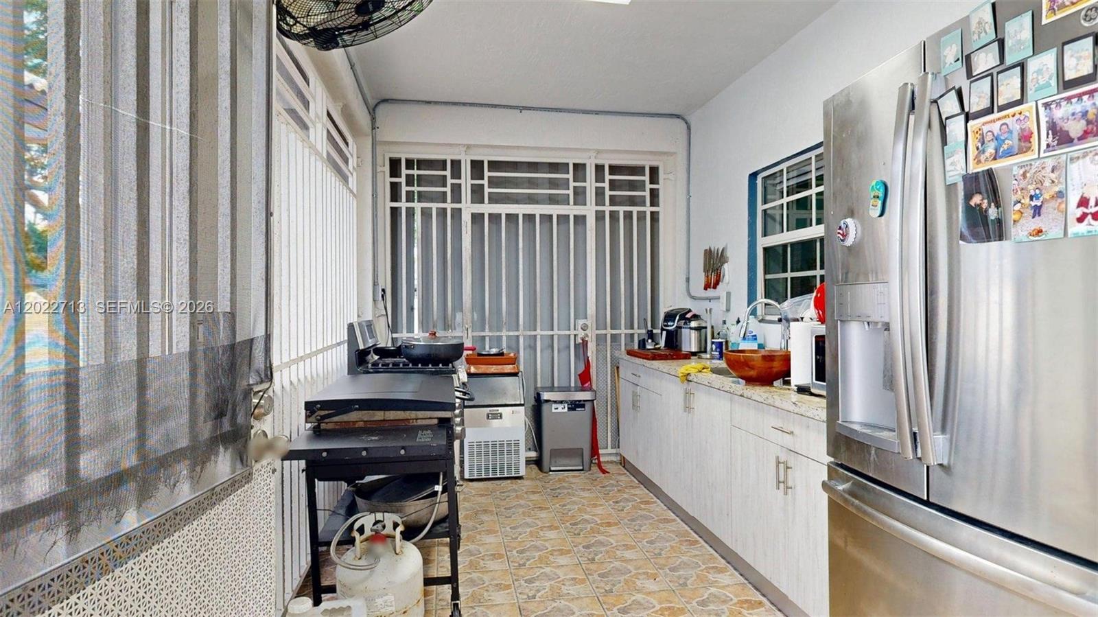 357 W 44th St, Hialeah FL 33012