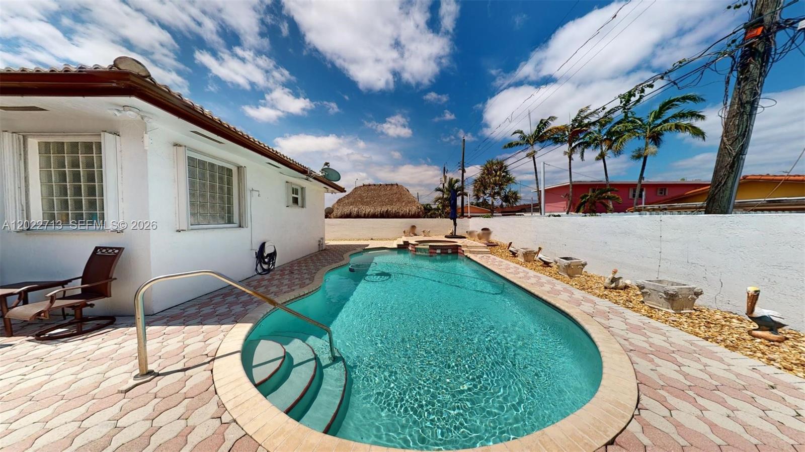 357 W 44th St, Hialeah FL 33012