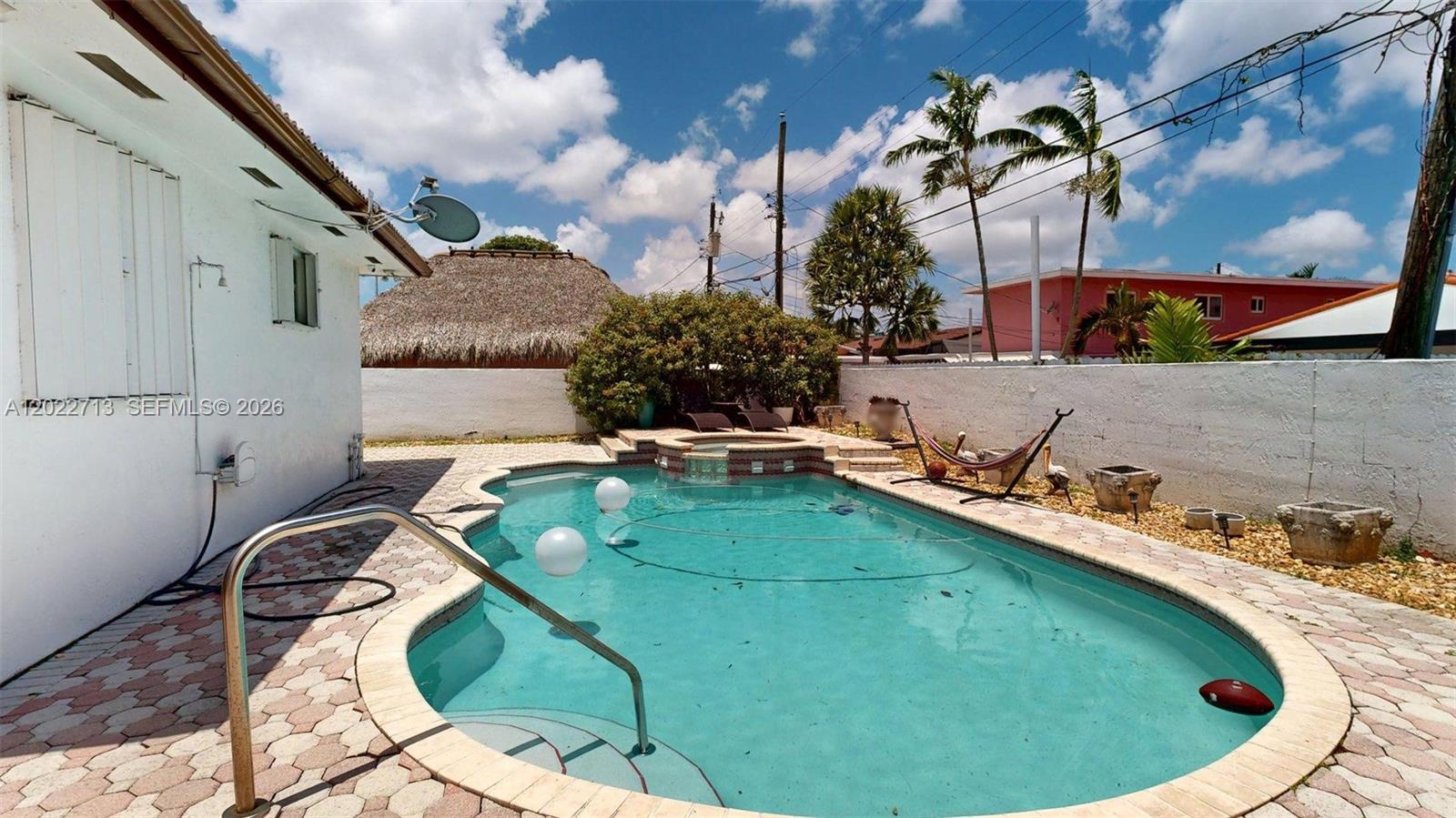 357 W 44th St, Hialeah FL 33012