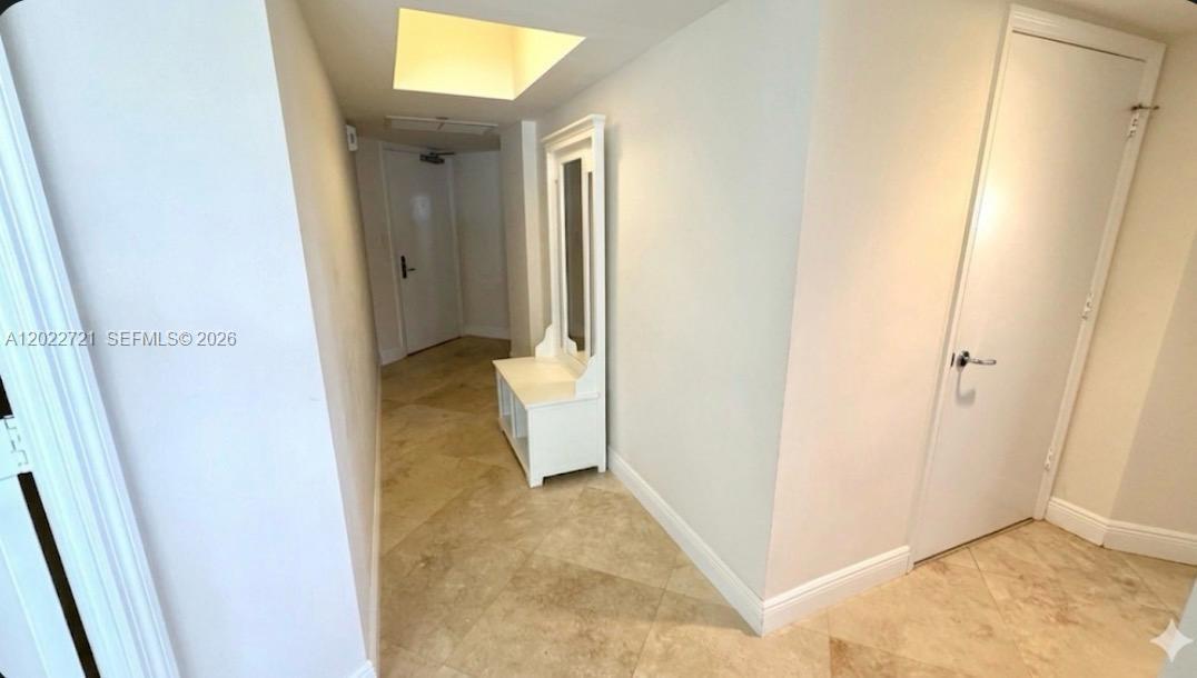 20000 E Country Club Dr #601, Aventura FL 33180