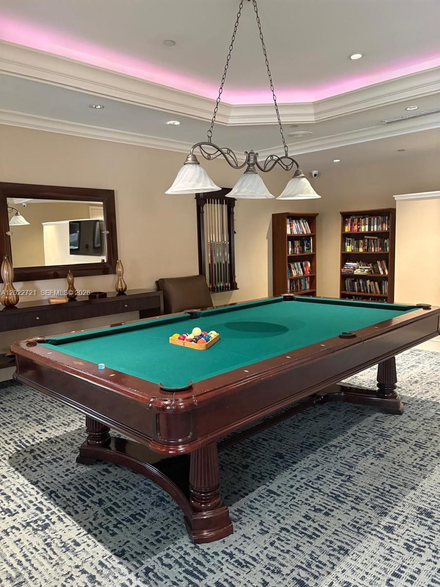 20000 E Country Club Dr #601, Aventura FL 33180