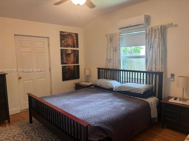 8228 NE 8th Ct, Miami FL 33138