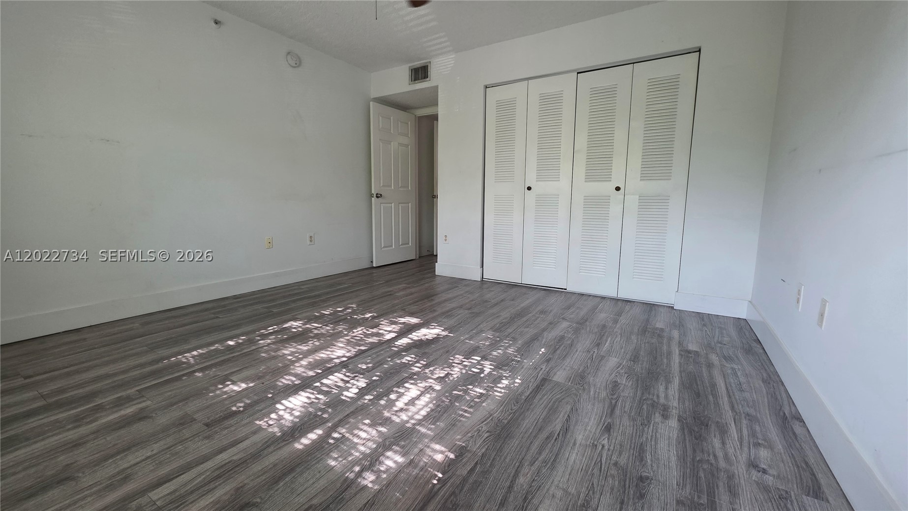 5011 Wiles Rd #203, Coconut Creek FL 33073