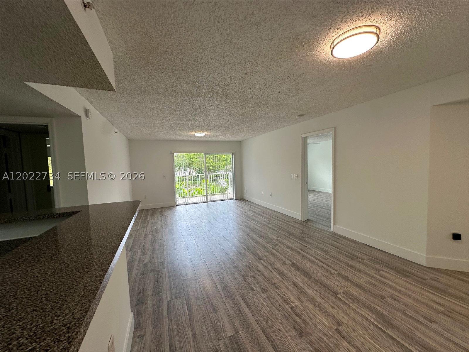 5011 Wiles Rd #203, Coconut Creek FL 33073