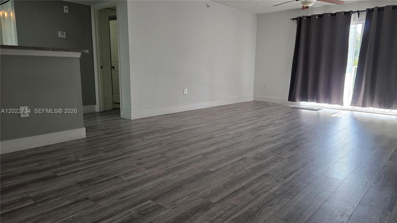 5011 Wiles Rd #203, Coconut Creek FL 33073