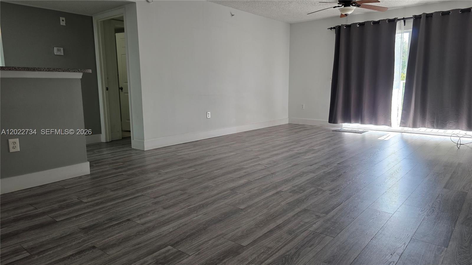 5011 Wiles Rd #203, Coconut Creek FL 33073