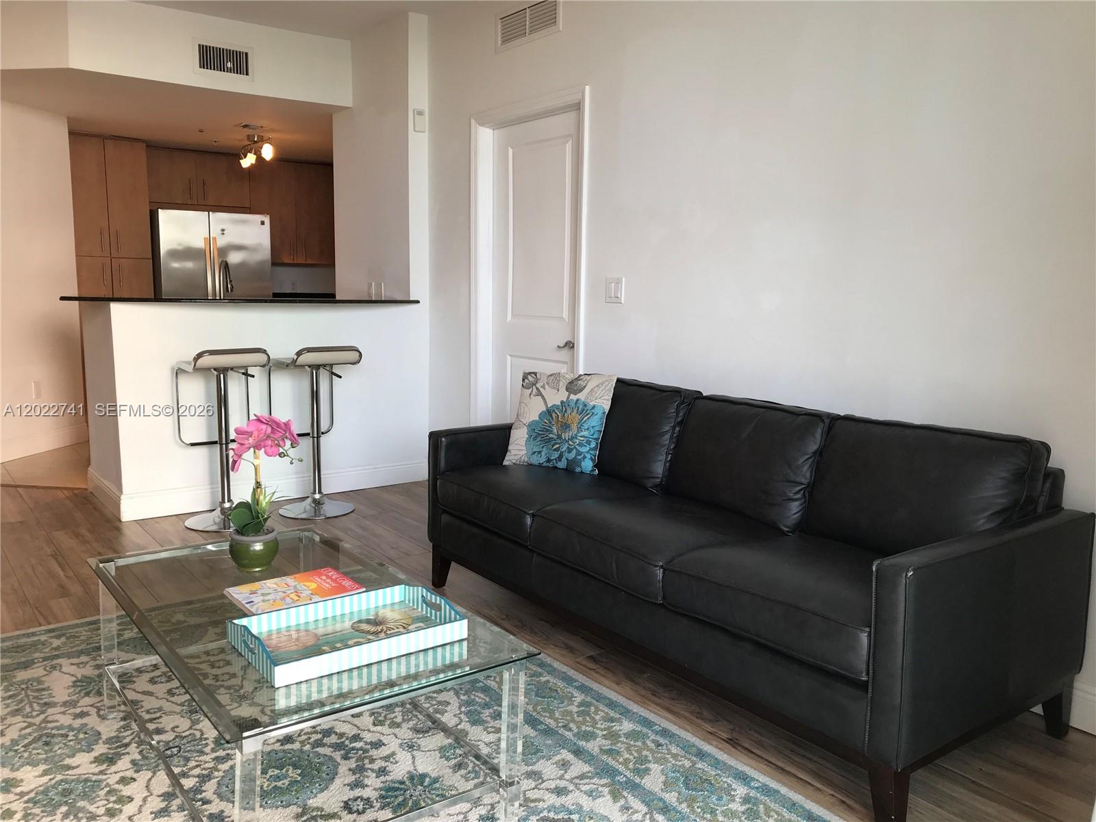 7900 Harbor Island Dr #523, North Bay Village FL 33141