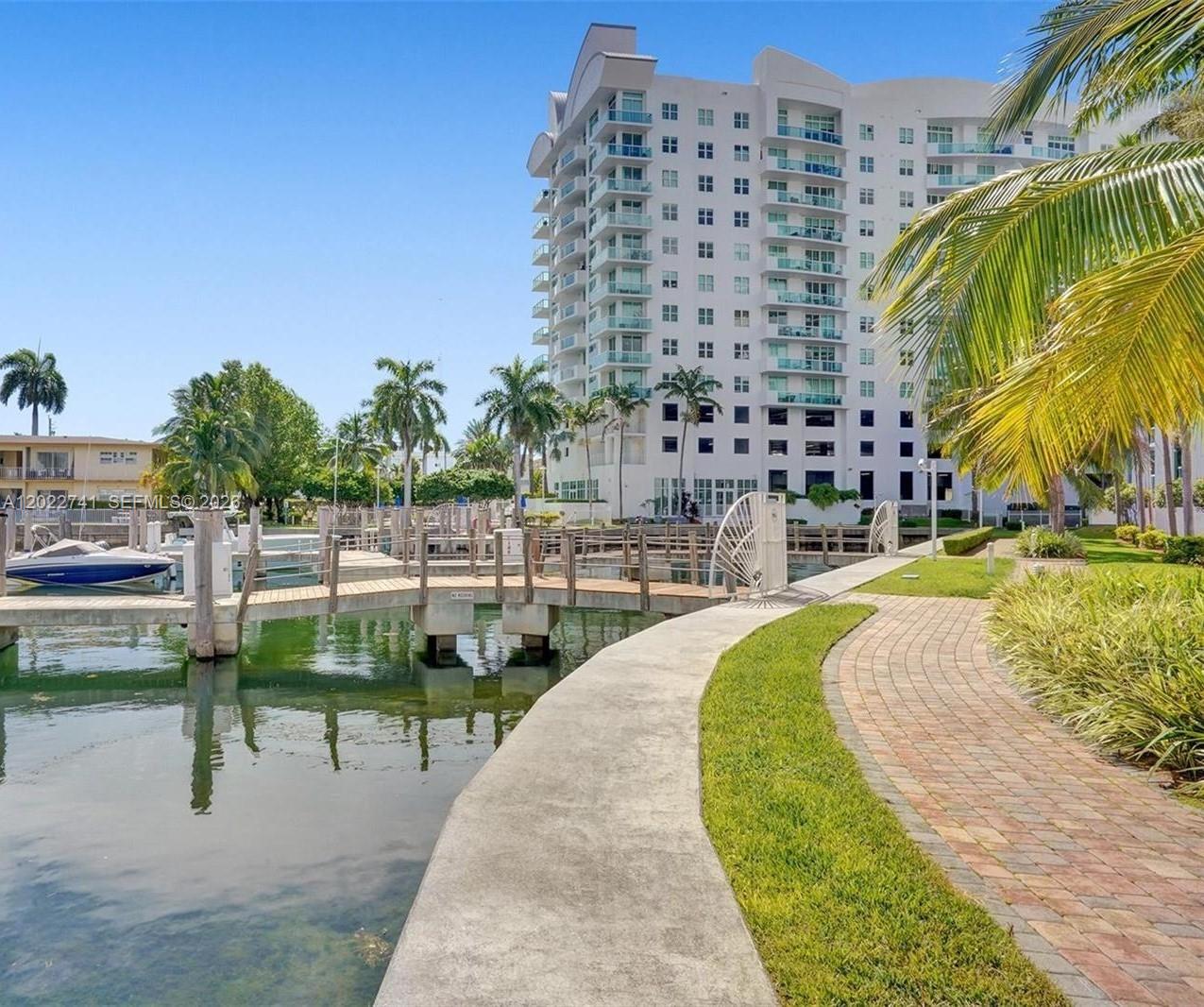 7900 Harbor Island Dr #523, North Bay Village FL 33141