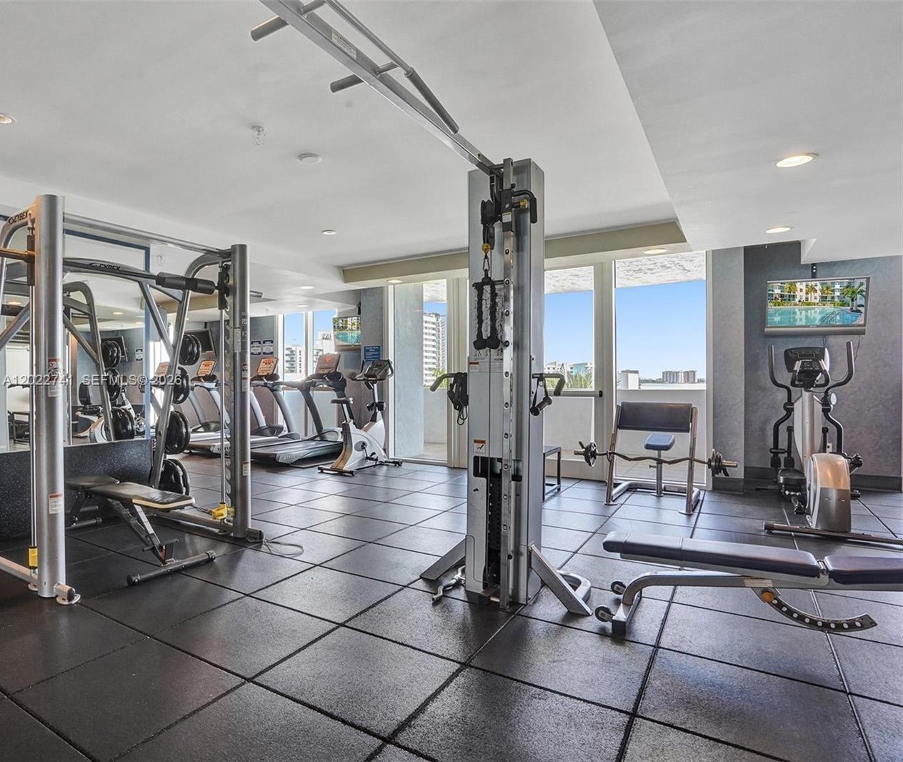 7900 Harbor Island Dr #523, North Bay Village FL 33141