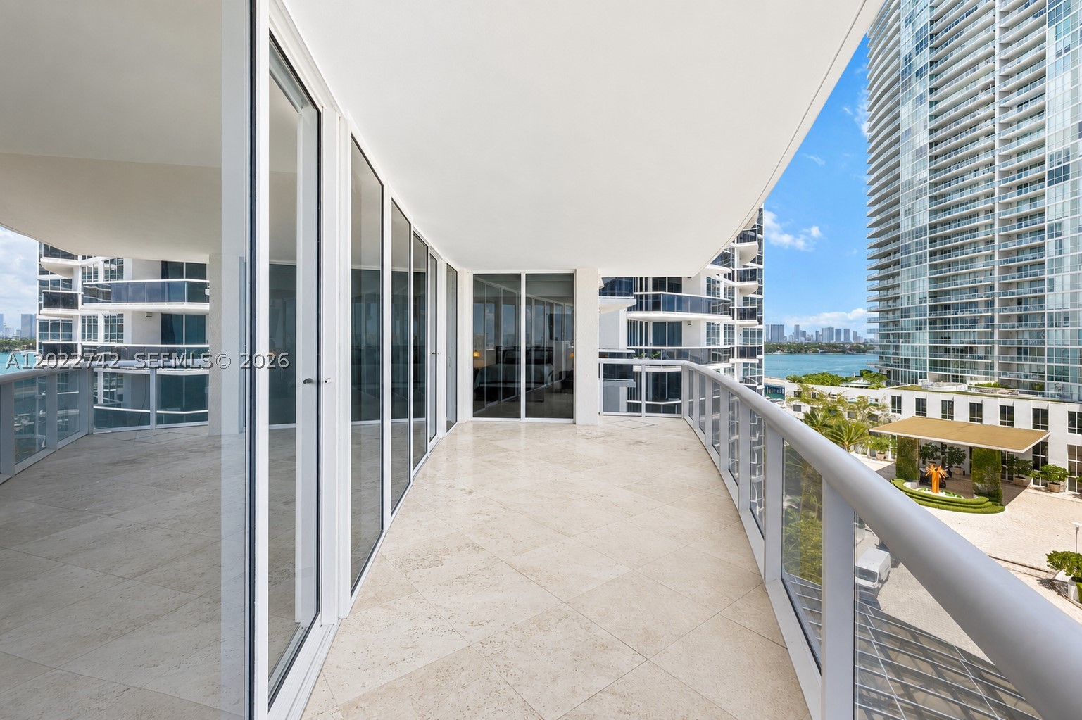 400 Alton Rd #907, Miami Beach FL 33139