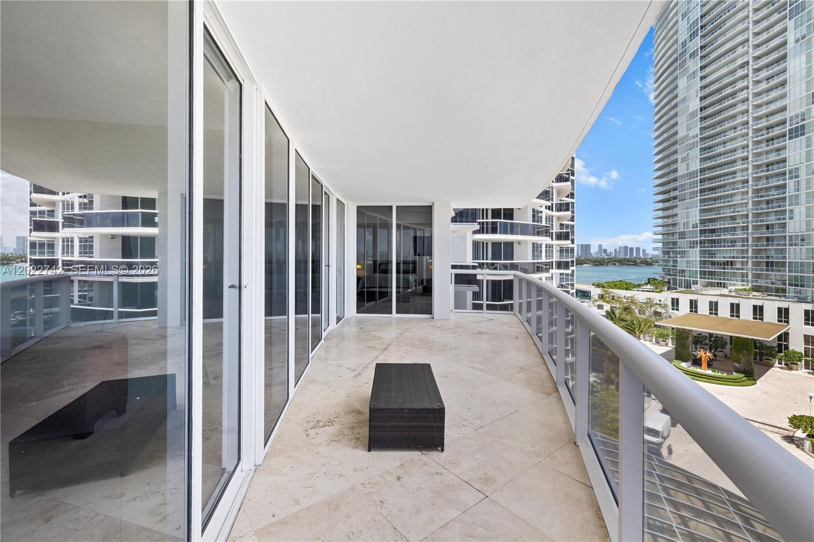 400 Alton Rd #907, Miami Beach FL 33139
