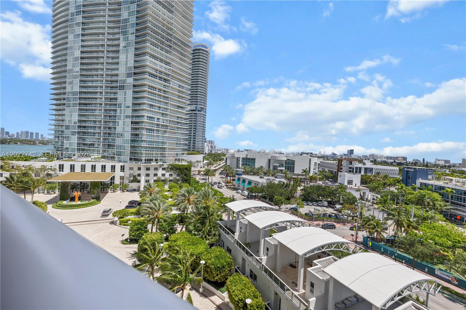 400 Alton Rd #907, Miami Beach FL 33139