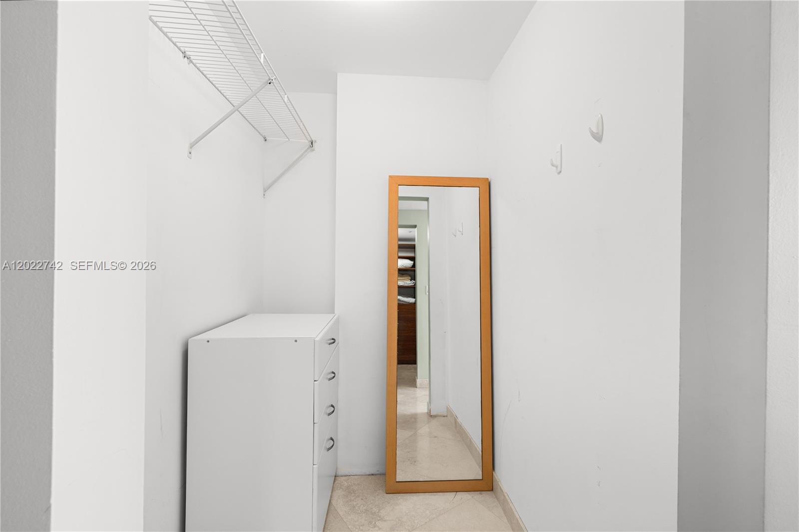 400 Alton Rd #907, Miami Beach FL 33139