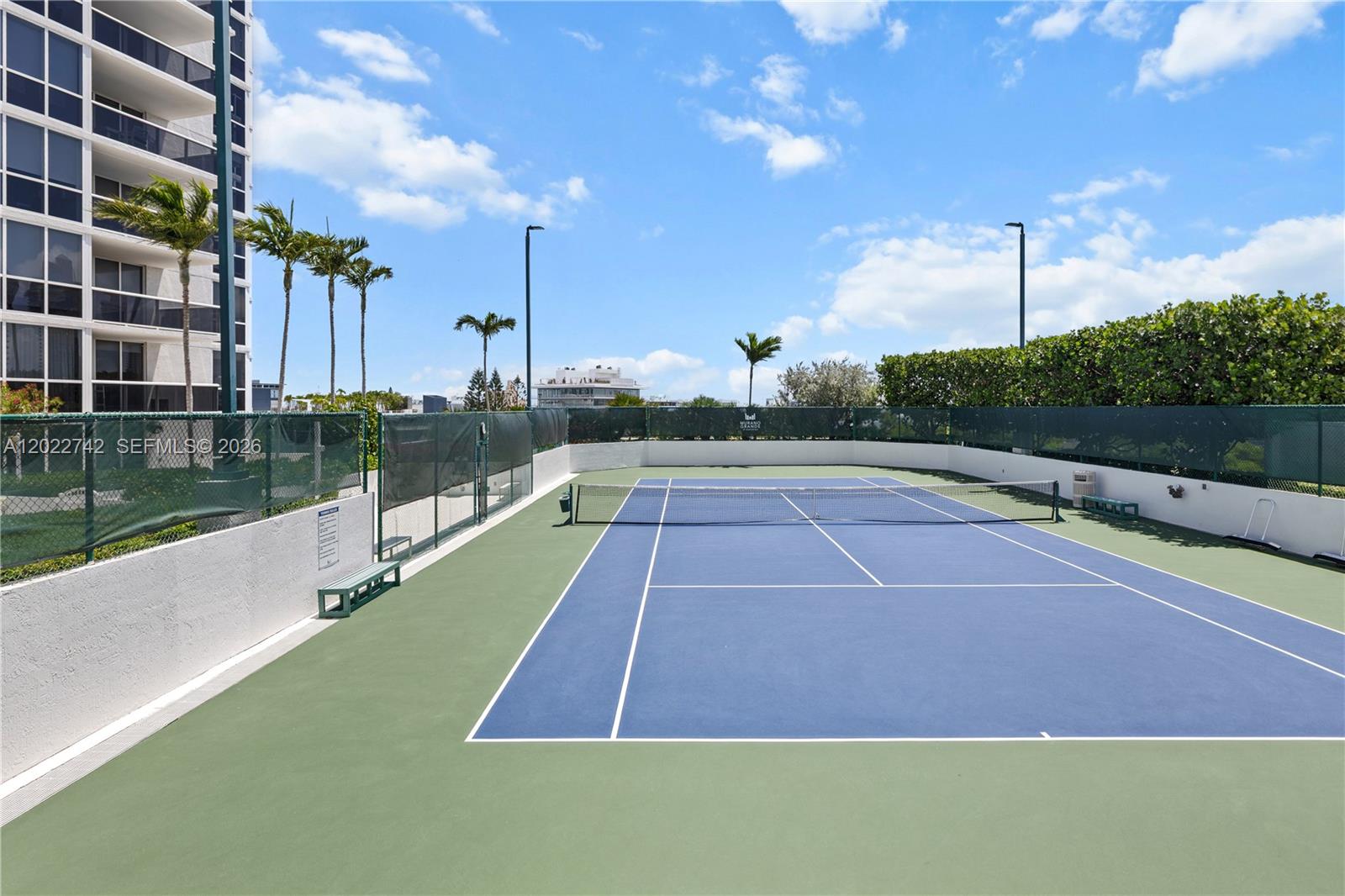 400 Alton Rd #907, Miami Beach FL 33139