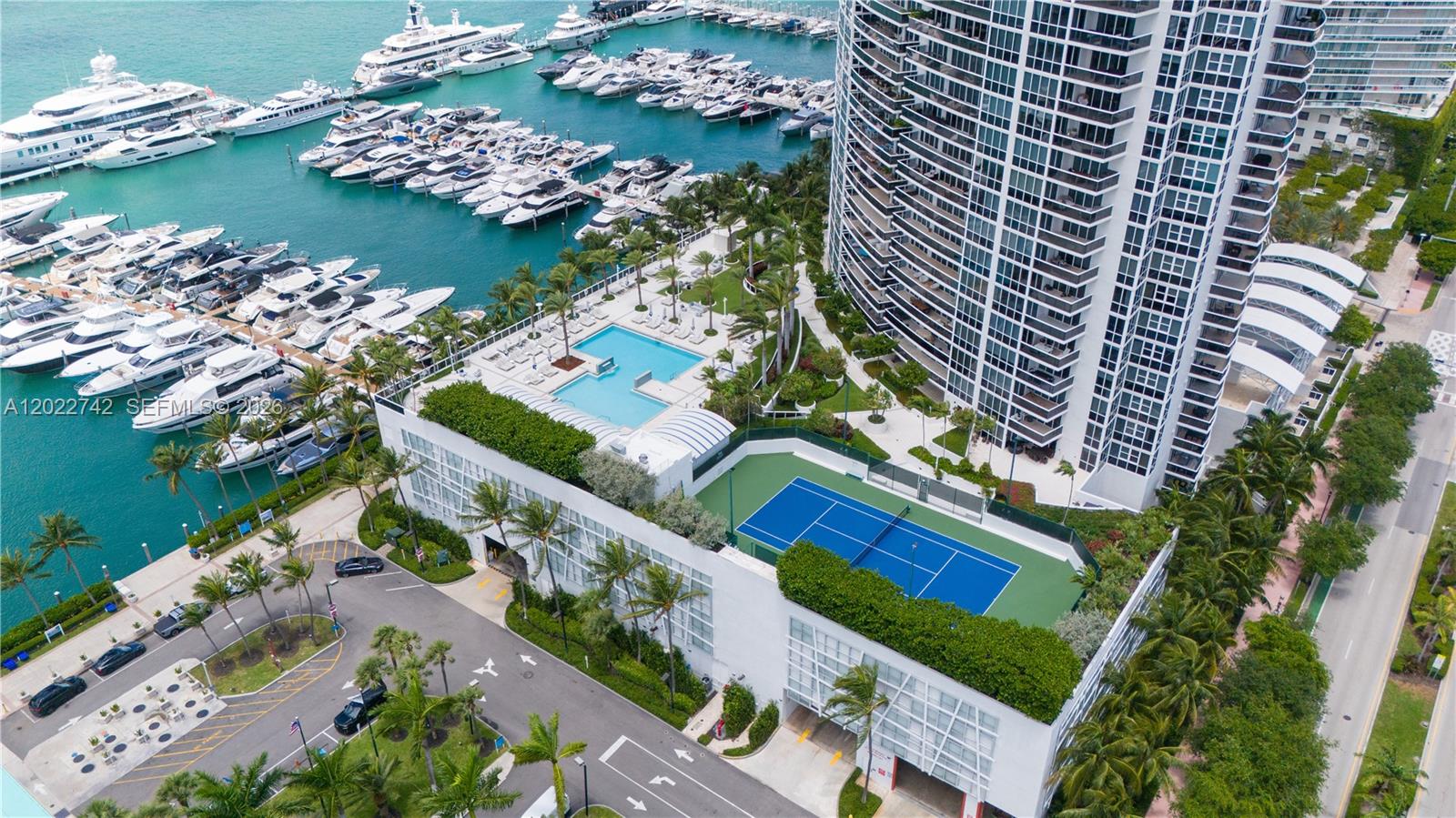 400 Alton Rd #907, Miami Beach FL 33139