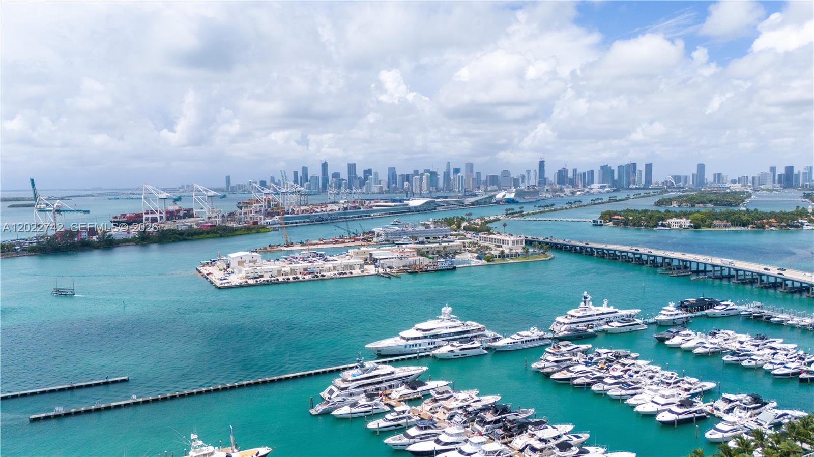 400 Alton Rd #907, Miami Beach FL 33139