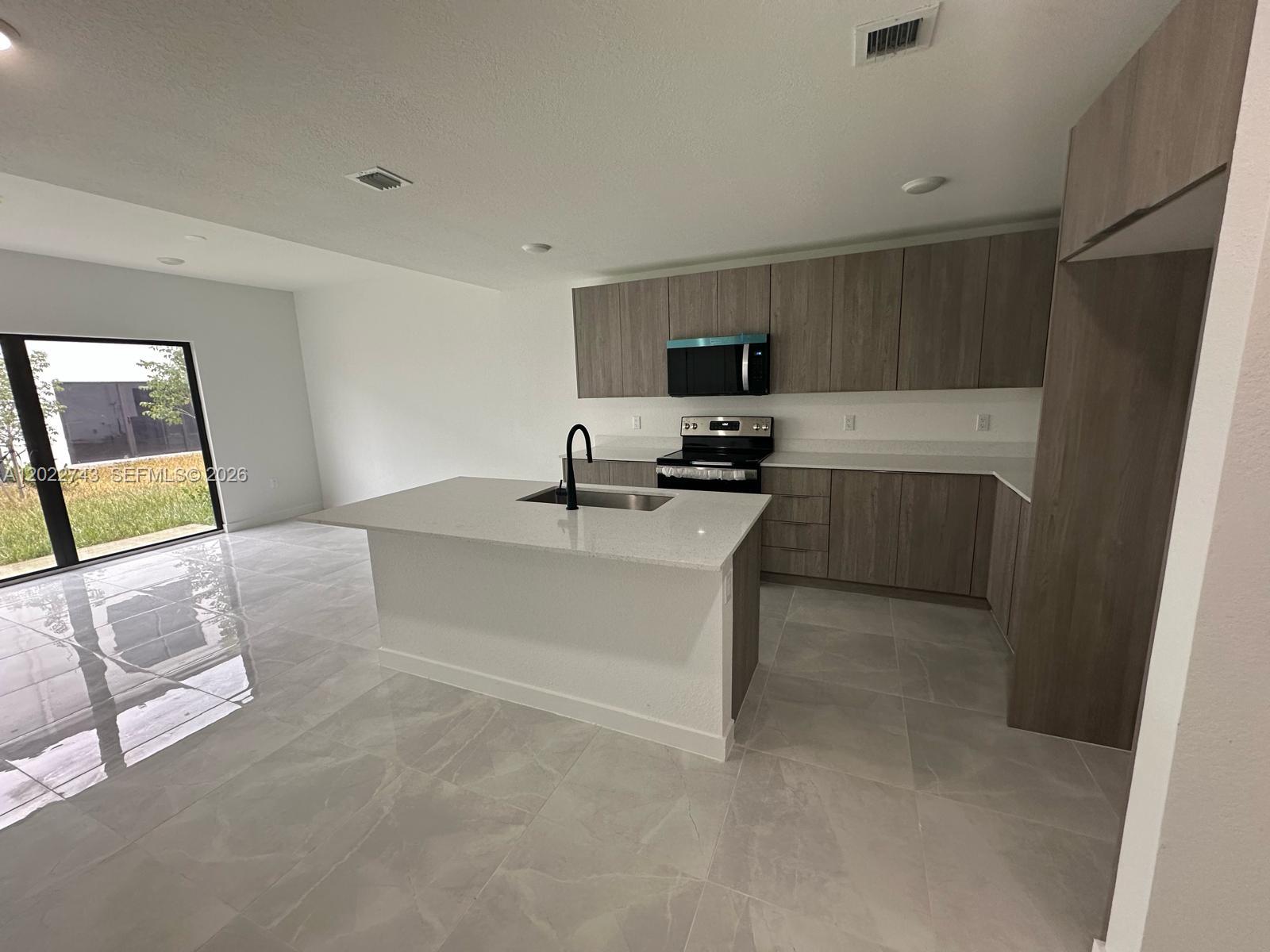 1310 NW 5th St #1310, Florida City FL 33034