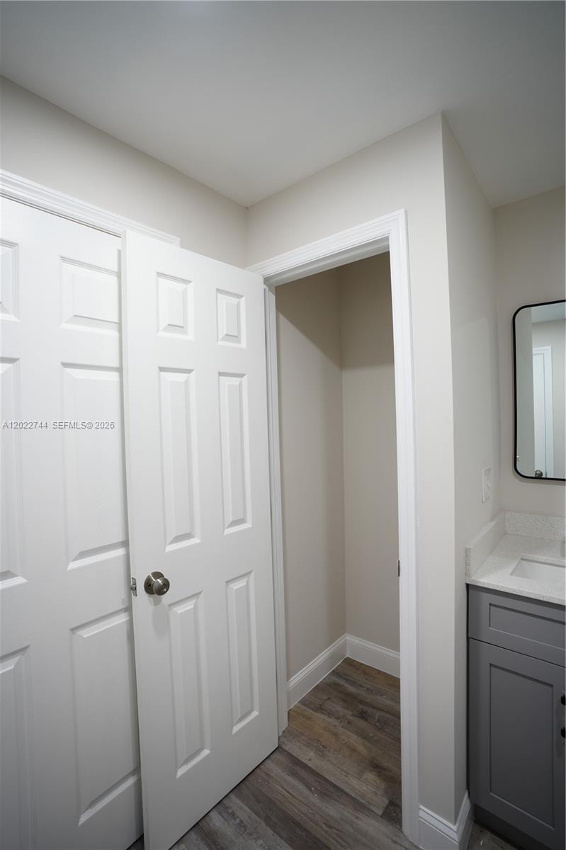 2573 Conroy Dr, North Palm Beach FL 33403