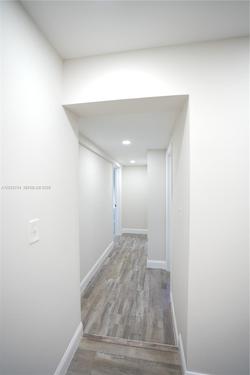2573 Conroy Dr, North Palm Beach FL 33403