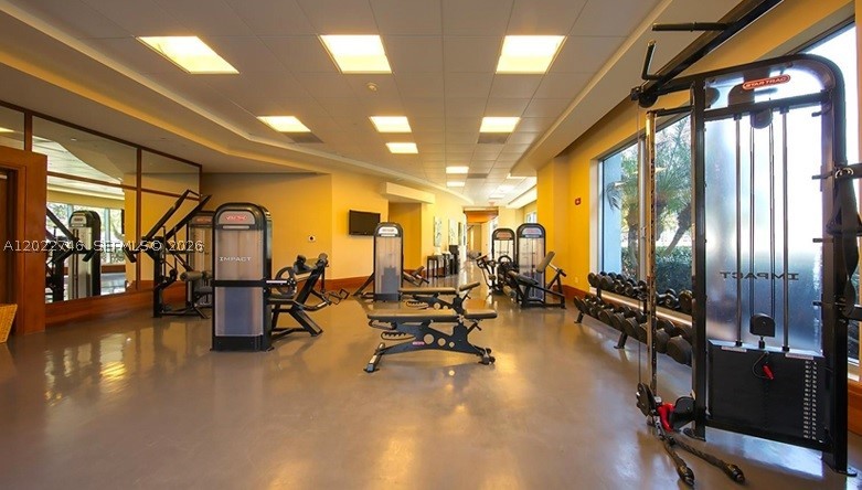 1060 Brickell Ave #2201, Miami FL 33131